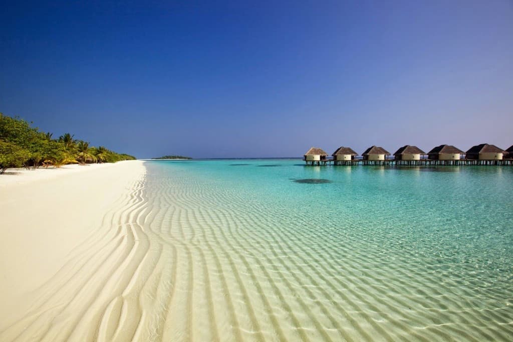 20 Amazing Beach Destinations You Must Visit - Page 2 of 5