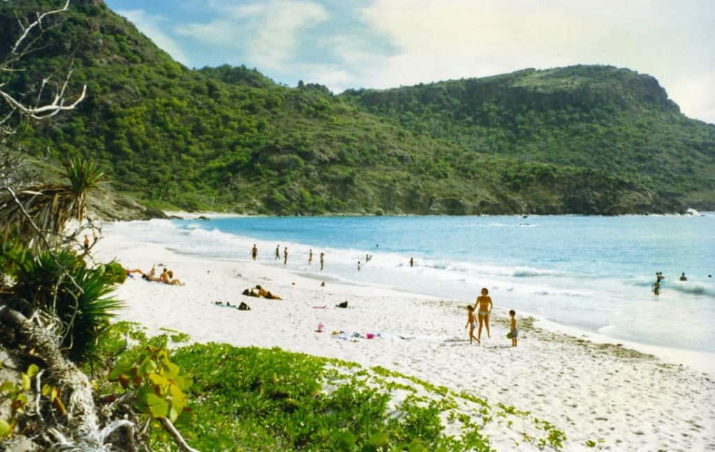 20 Amazing Beach Destinations You Must Visit - ViralCola