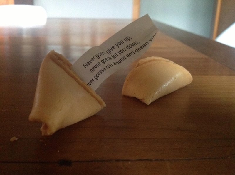 20 Funny Fortune Cookie Sayings To Crack You Up