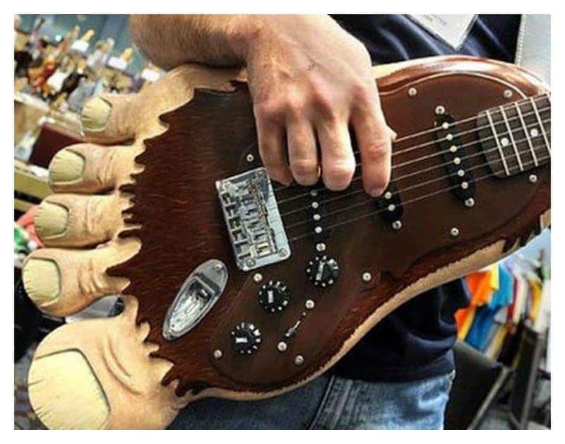 20-ingenious-guitars-that-will-rock-your-world-4.jpg