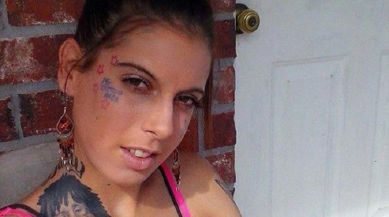 10 Face Tattoos That Were Complete Fails-1053